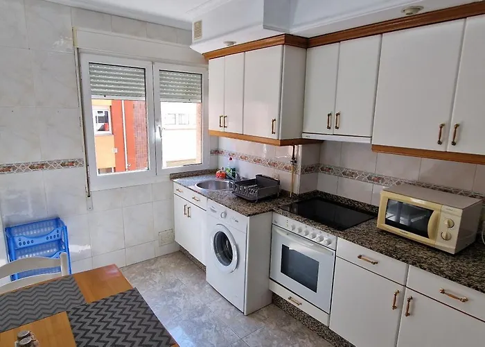 La Arena Playa San Lorenzo - Wifi - 6 Pax - 3 Hab - Vut-5275-as شقة *